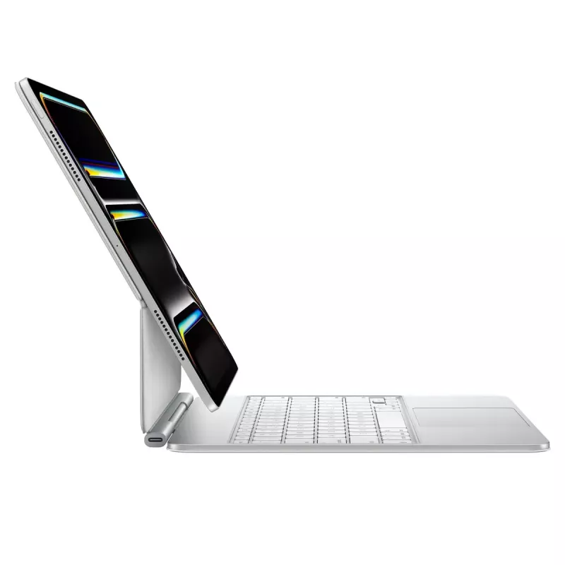 Tastiera Apple Magic per iPad Pro 13 pollici M4 svedese bianco wireless trackpad