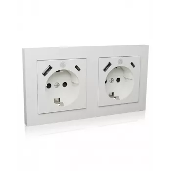 Presa ICY BOX IB-MPS4200W-PD Tipo F + USB A + USB C bianca