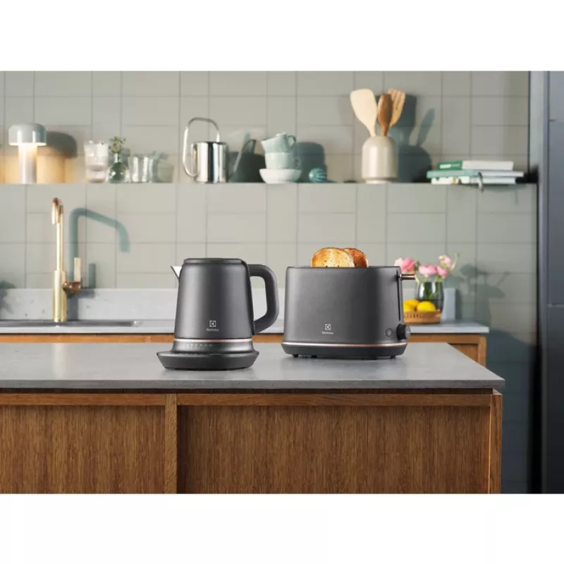 Tostapane Electrolux E7T1-6BP 2 fette 980 W nero