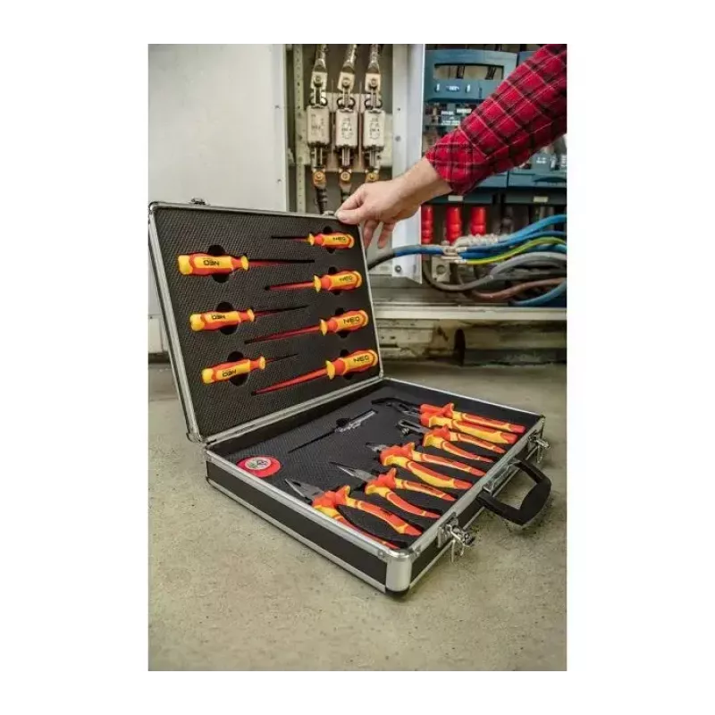 Set pinze e cacciaviti TOP-01-235 1000V, 7 pz., utensili manuali isolati