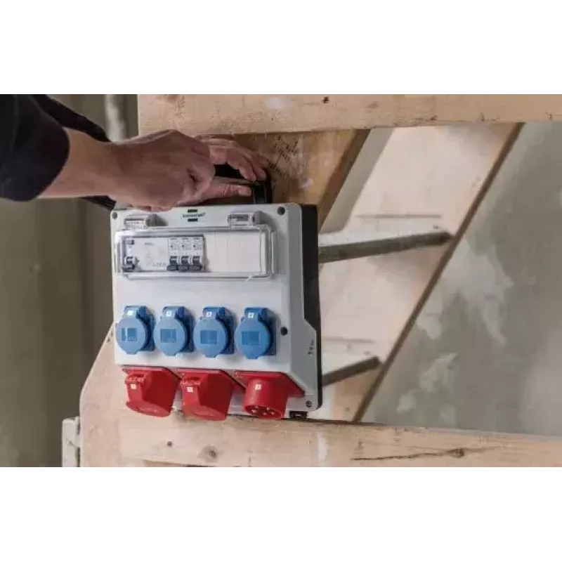 Distributore di corrente Brennenstuhl 1154890010 bianco