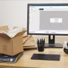 Bilancia digitale per pacchi e spedizioni DYMO M5 | capacità fino a 5 kg | 20 cm x 20 cm