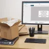 Bilancia digitale per pacchi e spedizioni DYMO M5 | capacità fino a 5 kg | 20 cm x 20 cm