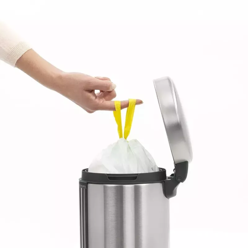 Pattumiera con pedale Brabantia newIcon rotonda acciaio inox spazzolato