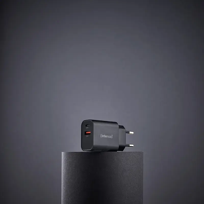 Alimentatore Intenso W30AC 30 W USB-A USB-C nero