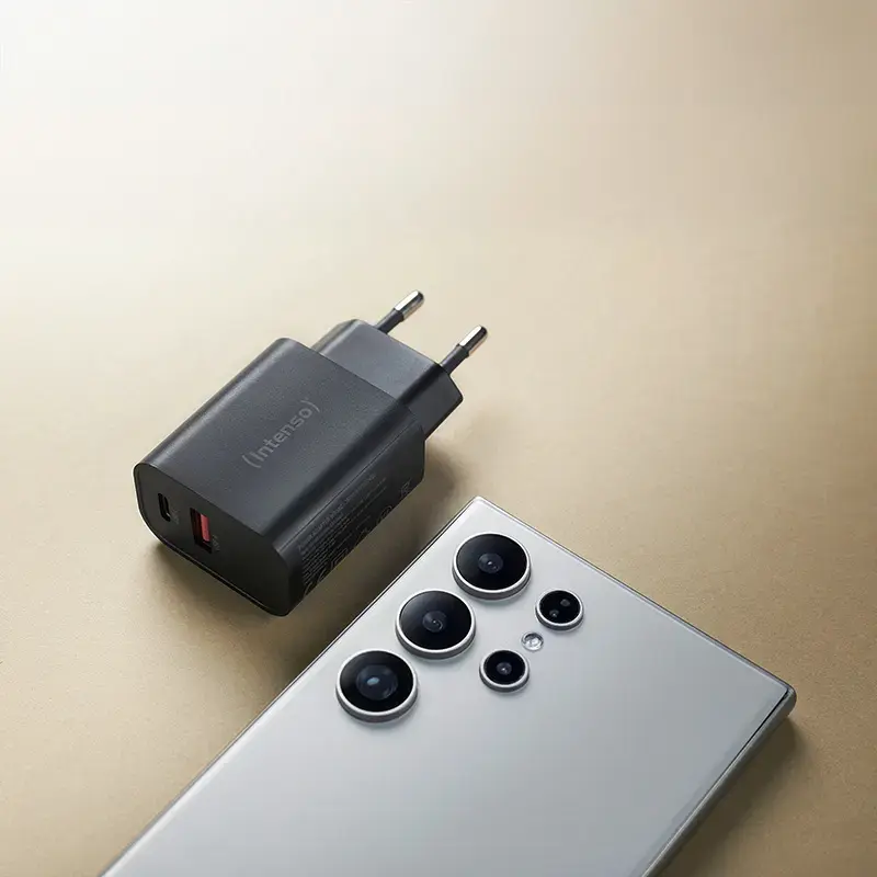Alimentatore Intenso W30AC 30 W USB-A USB-C nero