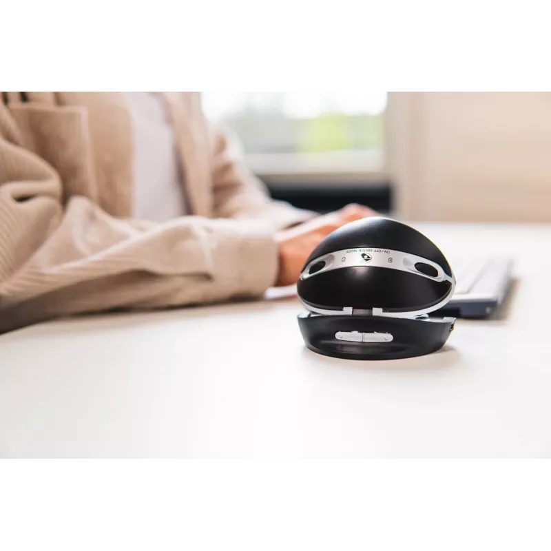 BakkerElkhuizen Oyster mouse con cavo, ambidestro, design verticale, laser, USB Type-A, 1200 DPI, nero, argento