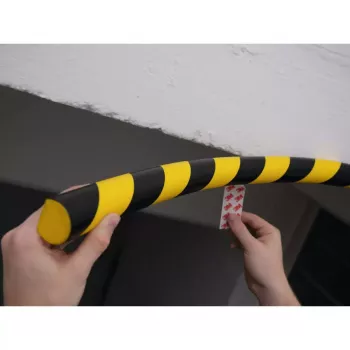 DURABLE S30R Profilo di protezione superfici, giallo/nero, autoadesivo, 1 m