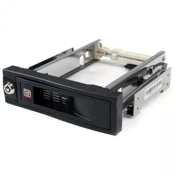 StarTech.com rack mobile hot swap tray-less 5,25 pollici per disco fisso 3,5 pollici