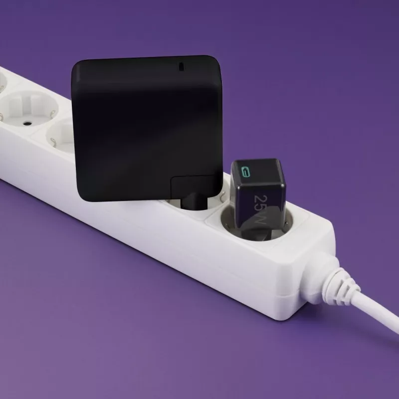 Hama 00201985 Caricabatterie per dispositivi mobili smartphone nero ricarica rapida AC uso interno