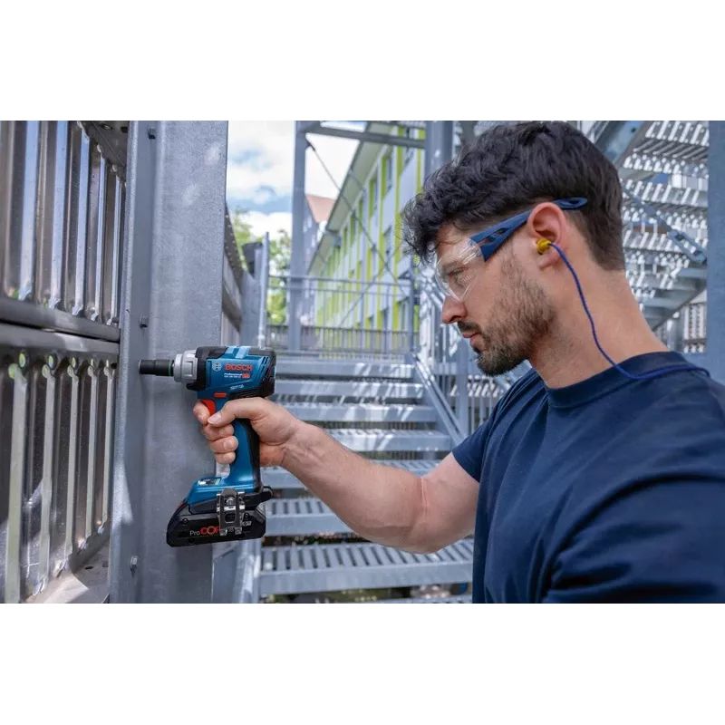Bosch GDS 18V-330 HC Professional avvitatore a massa battente a batteria, 18 V, Bluetooth, solo (senza batteria e caricabatterie), con valigetta