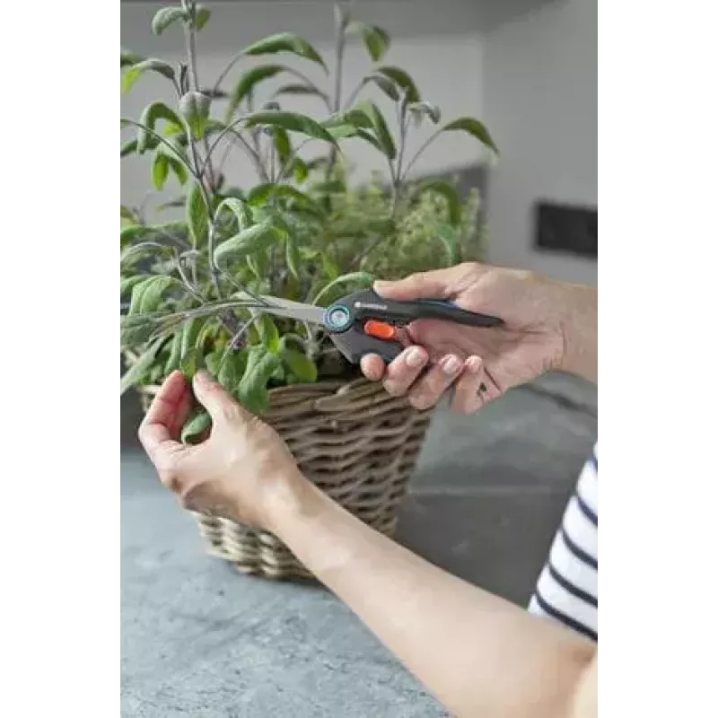 Cesoia da giardino a bypass Gardena 12212-36 blu-grigio impugnatura in plastica