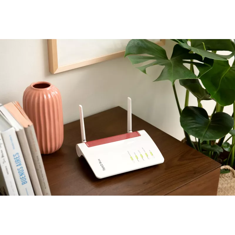 Box 6850 router Wi-Fi 5G Gigabit Ethernet dual band (2,4 GHz / 5 GHz) bianco