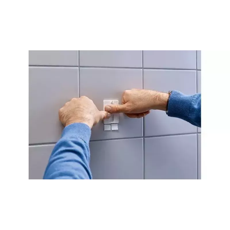 Gancio universale Tesa 77767-00000-00 per interni bianco 2 pezzi