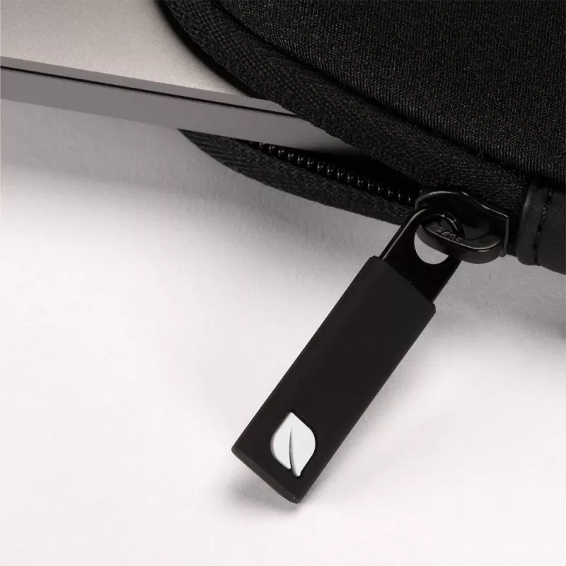Incase Classic Sleeve per laptop da 16 pollici (40,6 cm), nero