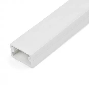 StarTech.com canalina portacavi solida con nastro adesivo e coperchio, 19 mm L x 11 mm A – 1 m di lunghezza, PVC nascondicavi di rete/elettrici/canalina a parete, max. 6 cavi, certificata UL