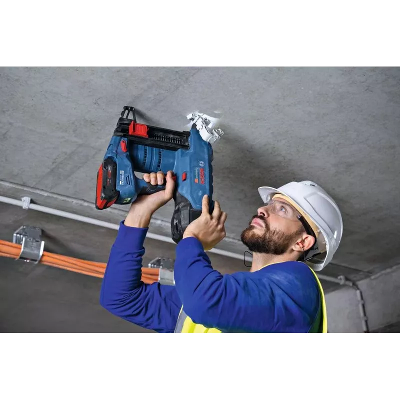 Chiodatrice Bosch GNB 18V-40 a batteria 18V leggera