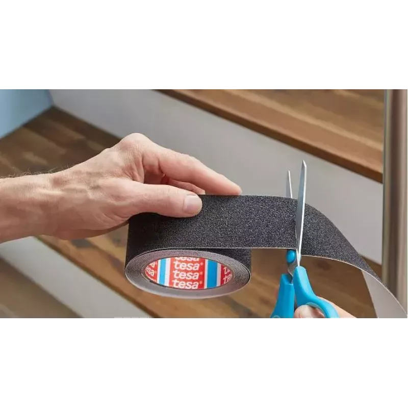 Striscia antiscivolo per bagno TESA 55587-02 nero