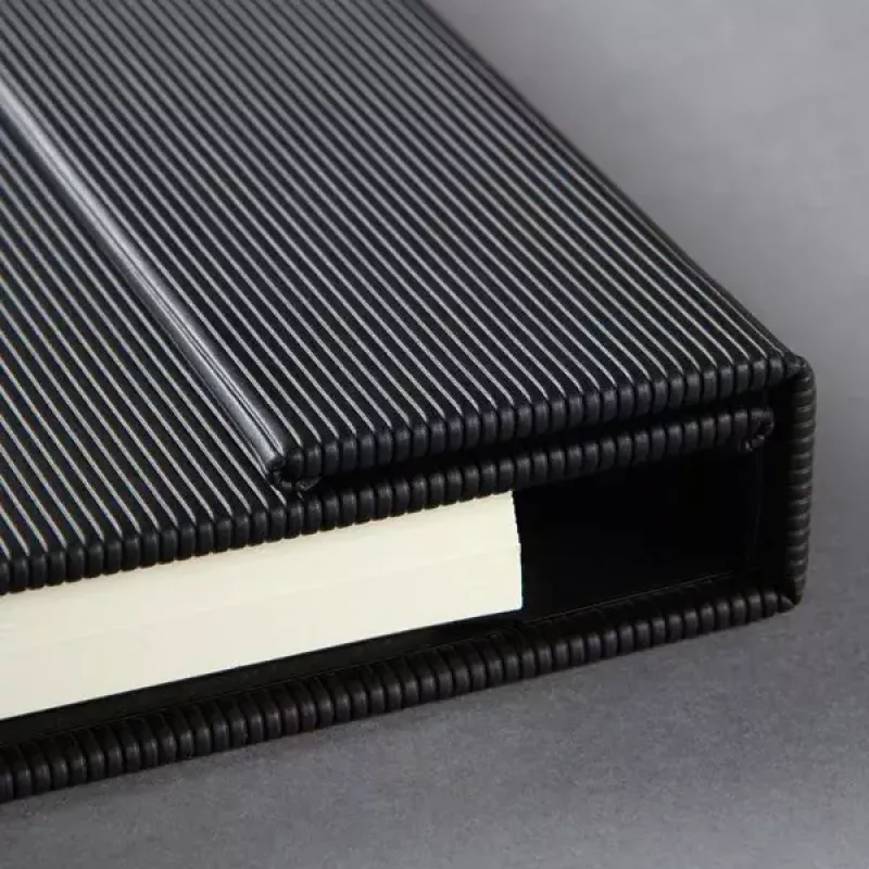 Quaderno Sigel CO151 A4 97 fogli nero