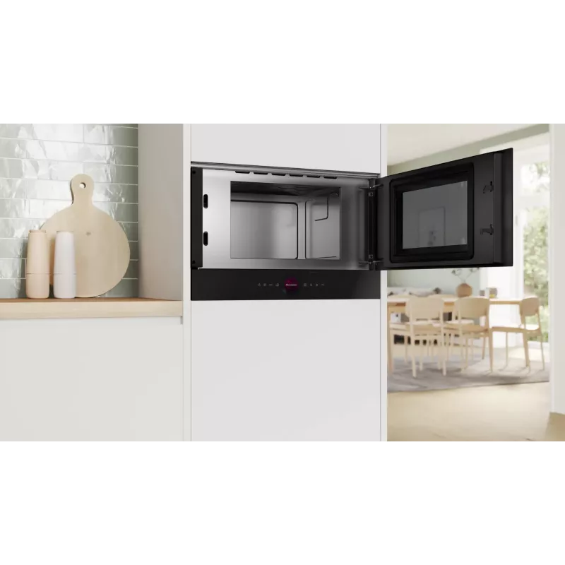 Bosch Serie 8 BFR7221B1 microonde nero forno a microonde solo da incasso 21 L 900 W
