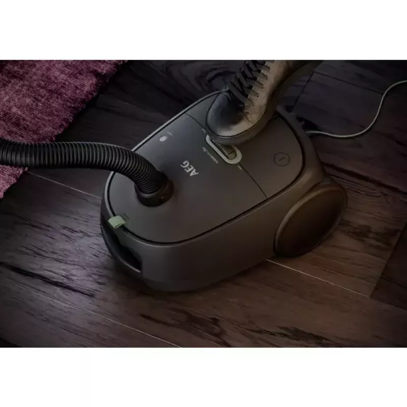 Aspirapolvere per caldaie AEG AB61C2OKO