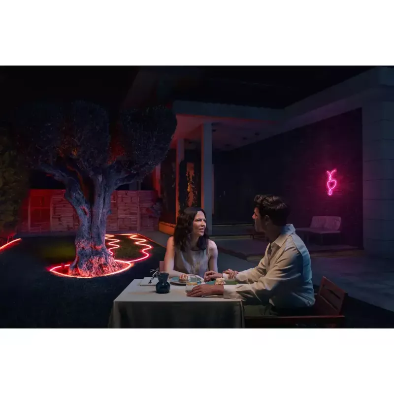 Illuminazione smart Philips striscia LED smart Bluetooth/Zigbee 30 W