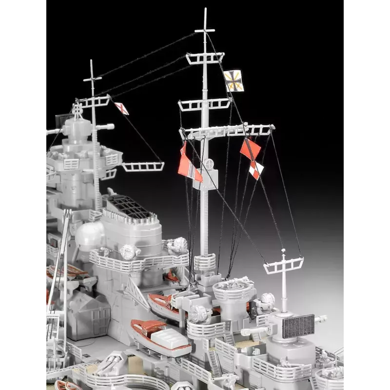 Modello nave da guerra Revell Bismarck kit 1:350