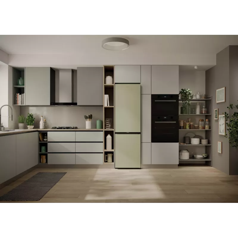 Candy CNCQ2T518EC a libera installazione 279 L crema