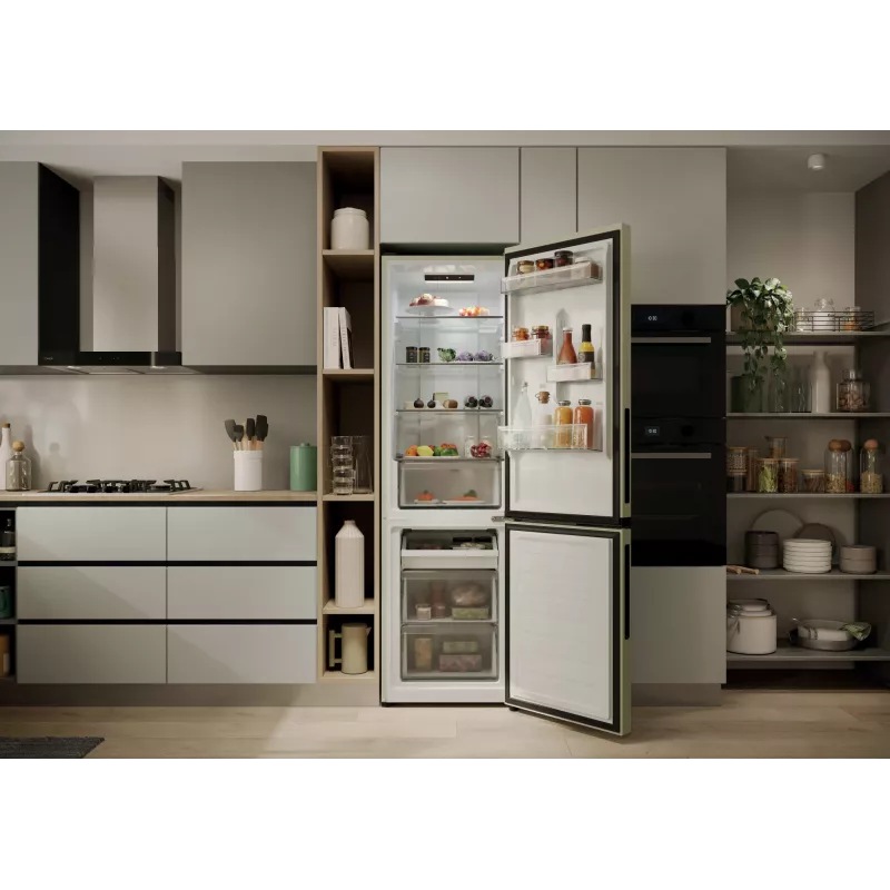 Candy CNCQ2T518EC a libera installazione 279 L crema