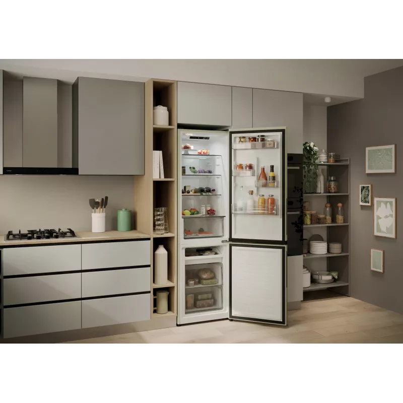 Candy CNCQ2T518EC a libera installazione 279 L crema