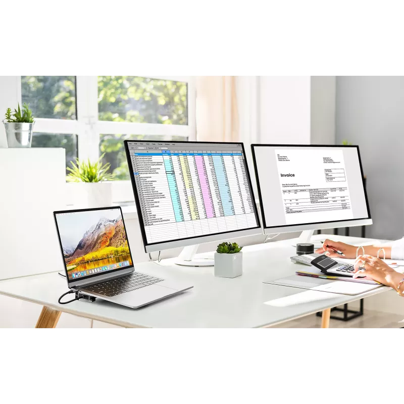 Manhattan dock/hub USB-C con lettore di schede e MST, porte (x7): Ethernet, HDMI (x2 4K@60Hz), USB-A (x3) e USB-C, con Power Delivery (PD) 100 W – richiede caricabatterie USB-C esterno (non incluso). Alimentato via USB (nessun alimentatore esterno necessario) se PD non viene utilizzato