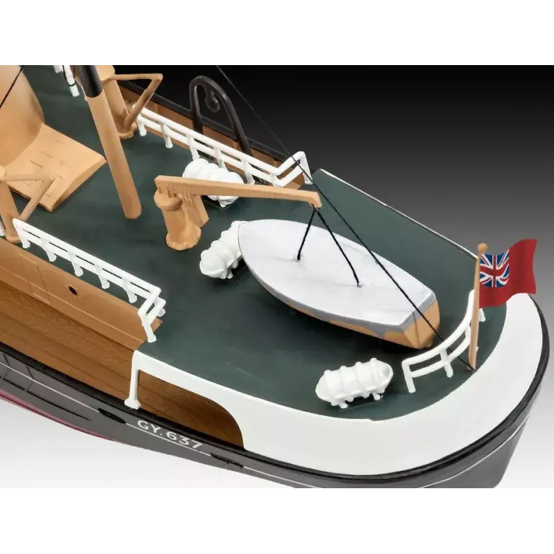 Modello peschereccio Revell North Sea Trawler