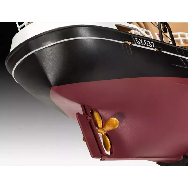 Modello peschereccio Revell North Sea Trawler