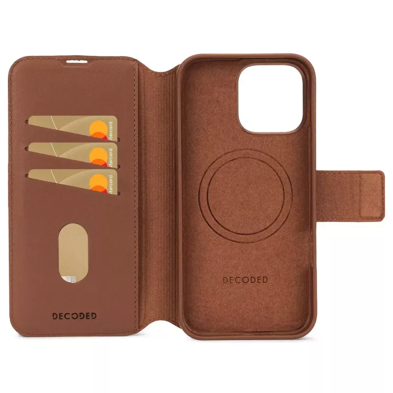 Wallet Case Decoded iPhone 16 Pro Max marrone 3 scomparti per carte