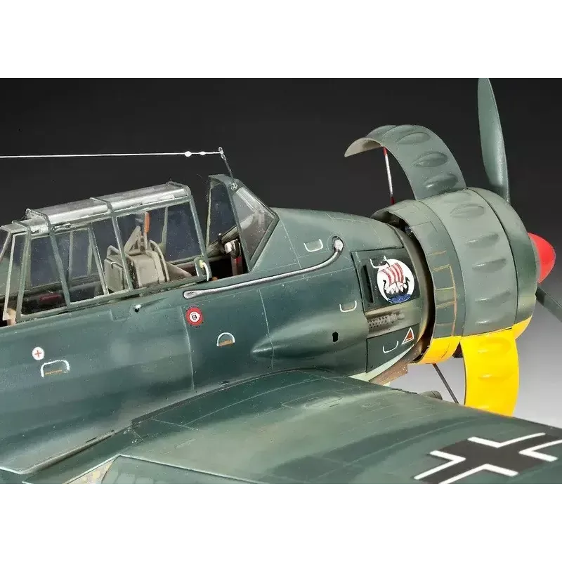 Kit di montaggio modello in plastica REVELL ARADO AR 196A-3 idrovolante in scala 1:32