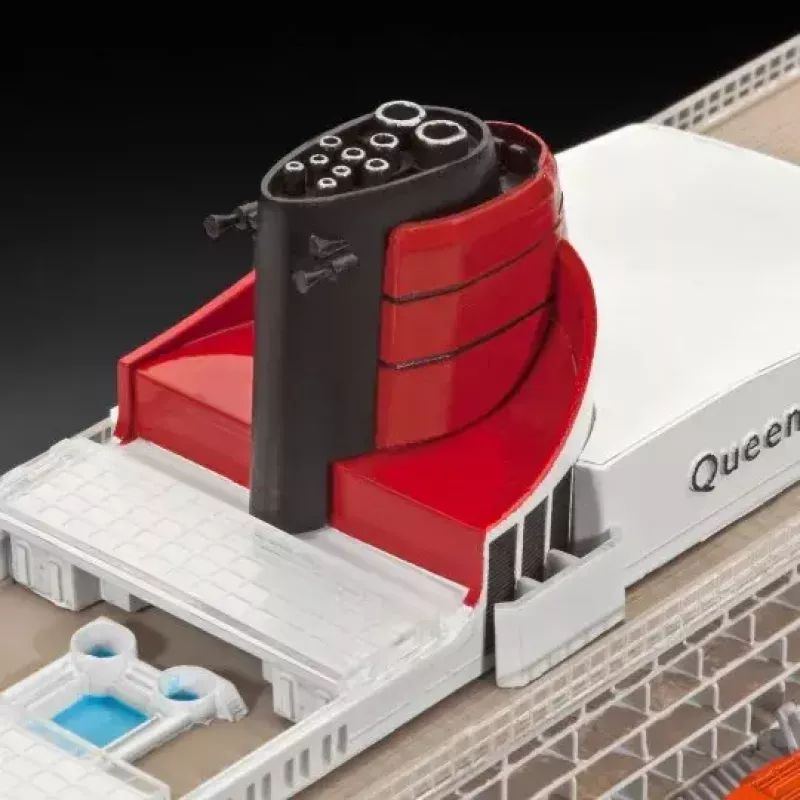 Modello nave passeggeri REVELL Queen Mary 2 kit, scala 1:700