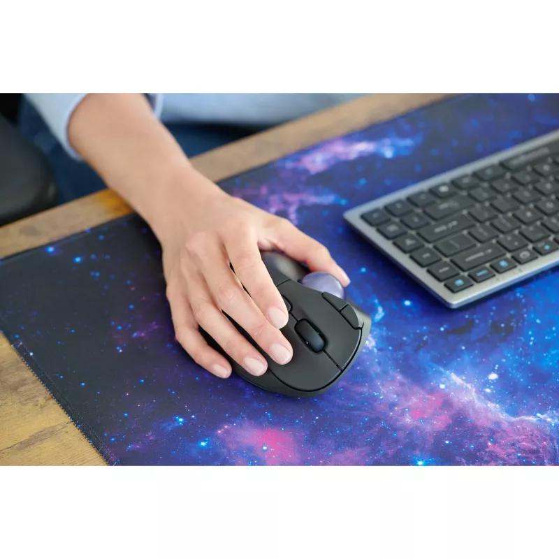 Tastiera compatta ricaricabile per più dispositivi Kensington KB435 EQ