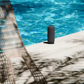 Altoparlante portatile mono Motorola moto sound flow Carbon – 30 W RMS, USB-C, wireless, corpo in tessuto