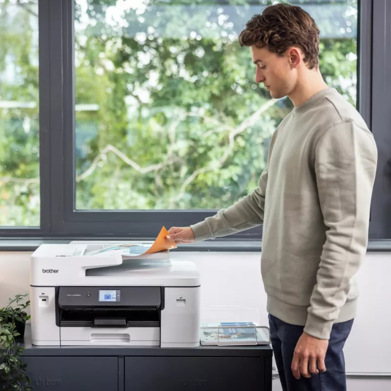 Stampante inkjet multifunzione Brother MFC-J6760DW — A3, 1200 x 4800 DPI, 31 pagine/min., WLAN, Ethernet