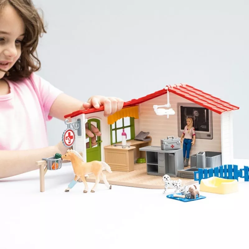 Ambulatorio veterinario con animali Schleich 42502