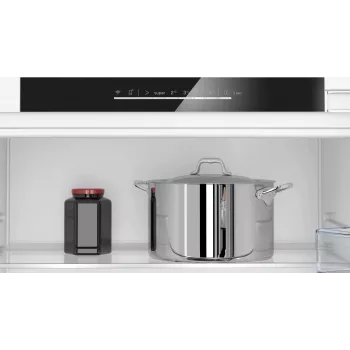 Neff KU1212FE0 frigorifero da incasso 134 L bianco