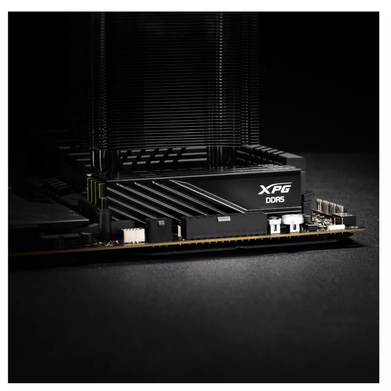 ADATA XPG Lancer Blade AX5U5600C468G-SLABWH DDR5-5600 8GB (1x8GB) DIMM, bianco