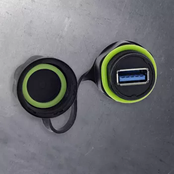 InLine Accoppiatore USB-A IP68 schermato, presa a spina, 0,5 m