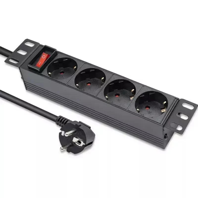 Ciabatta QOLTEC 54603 — montabile a rack 1U, ingresso 16A, 4× prese Schuko