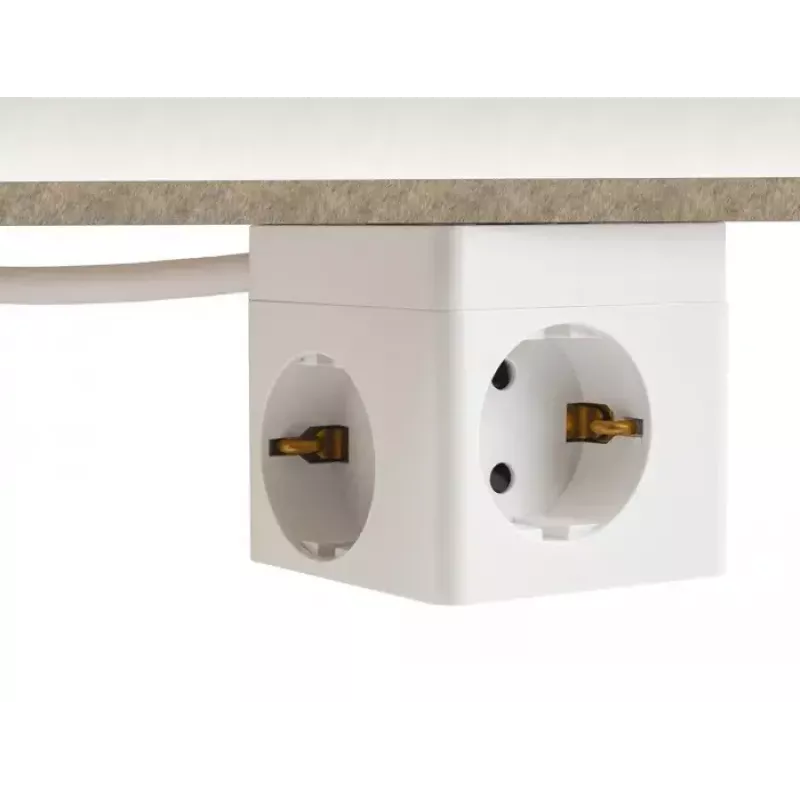 DeLOCK 11497 Cubo presa a 3 vie con cavo di prolunga da 1,5 m, caricatore USB, protezione bambini, bianco