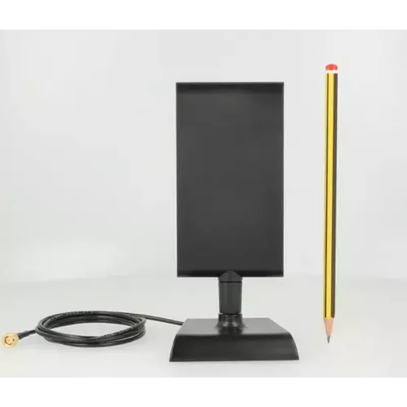 Delock 88992 Antenna LTE, SMA, 2-4 dBi, omnidirezionale, base magnetica, cavo ULA 100 da 1 m, nero