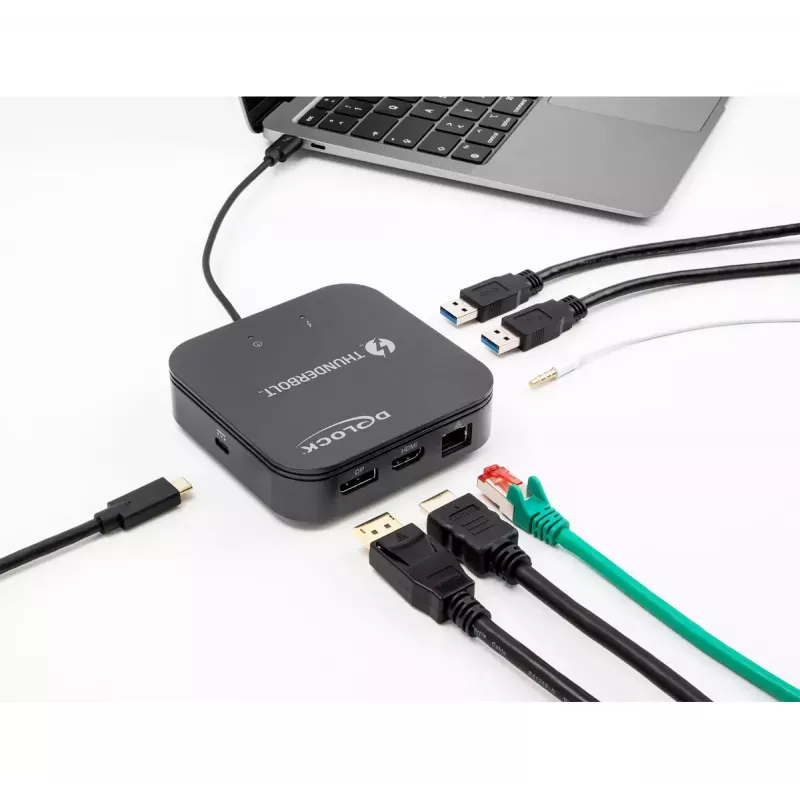 DeLOCK docking station mini Thunderbolt 3 8K DisplayPort HDMI USB LAN audio PD 3.0