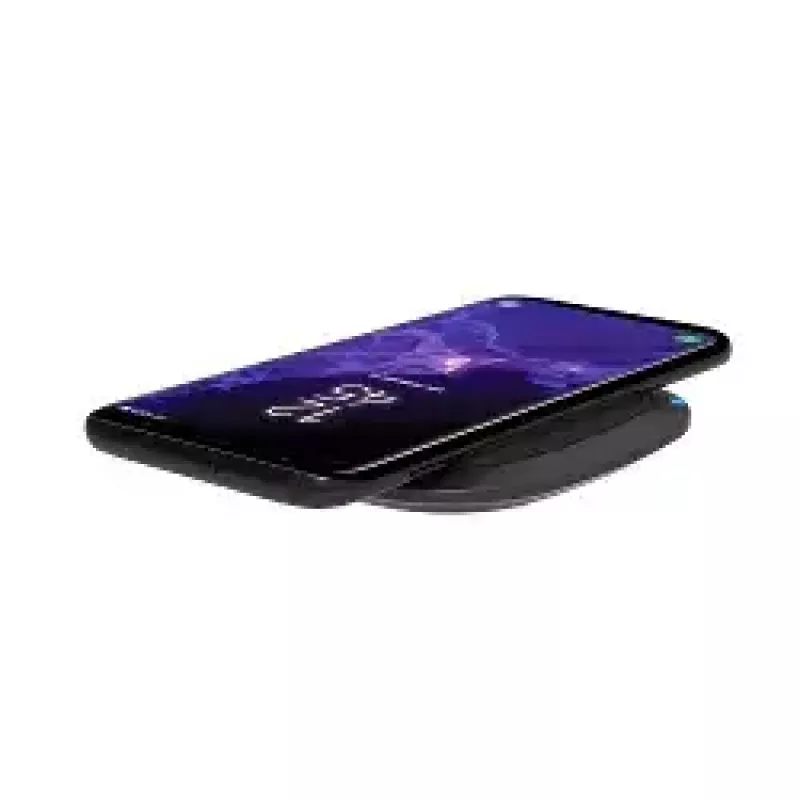 Caricabatterie per interni RealPower FreeCharge-10 smartphone nero
