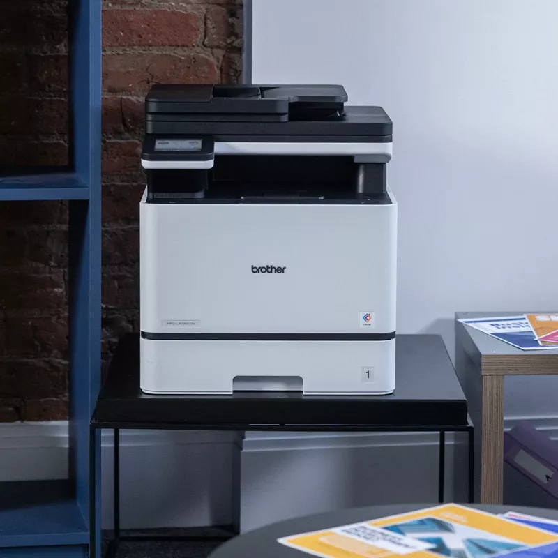 Stampante multifunzione Brother MFC-L8730CDW — laser A4, colore, 2400×600 DPI, 31 ppm, WLAN, duplex