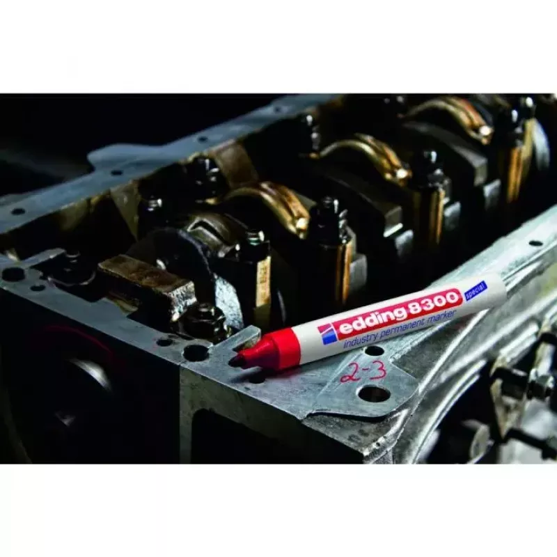 Pennarello indelebile punta tonda Edding 8300 rosso